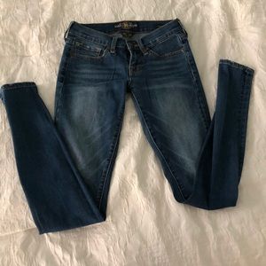 Lucky Brand Charlie Skinny jeans